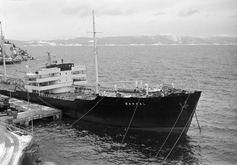 BARDAL Trh 11 51 Schrøder BARDAL Trh 11 51 Schrøder