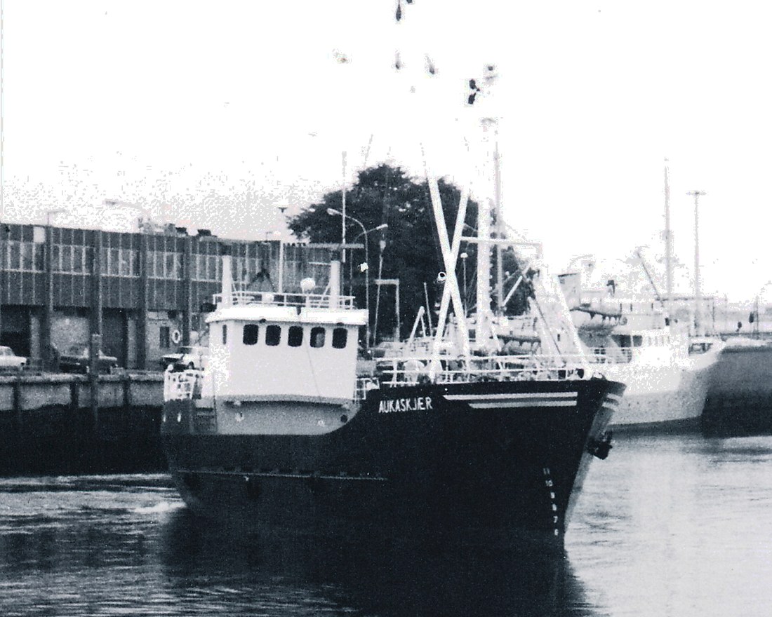 Aukaskjær Ex Lena Aukaskjær Ex Lena