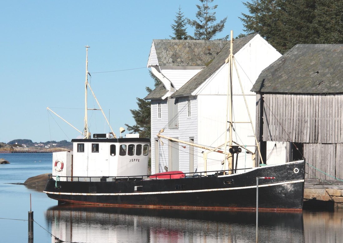 Jeppe i Austevoll 15 Okt 2014 (A J K ) Jeppe i Austevoll 15 Okt 2014 (A J K )