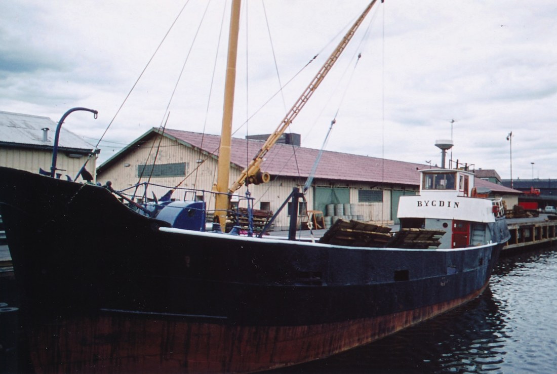 Bygdin Ms Alongside Oslo Bygdin Ms Alongside Oslo