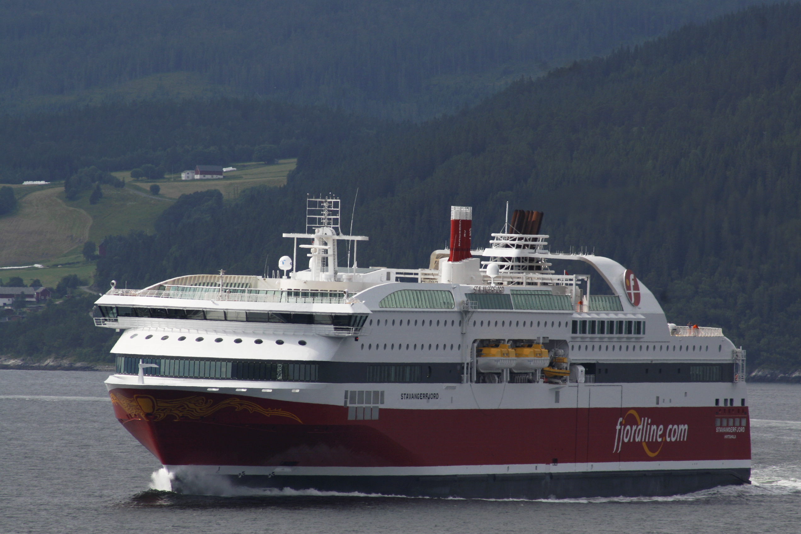 Stavangerfjord (3.7. 2013) Svein Torske C