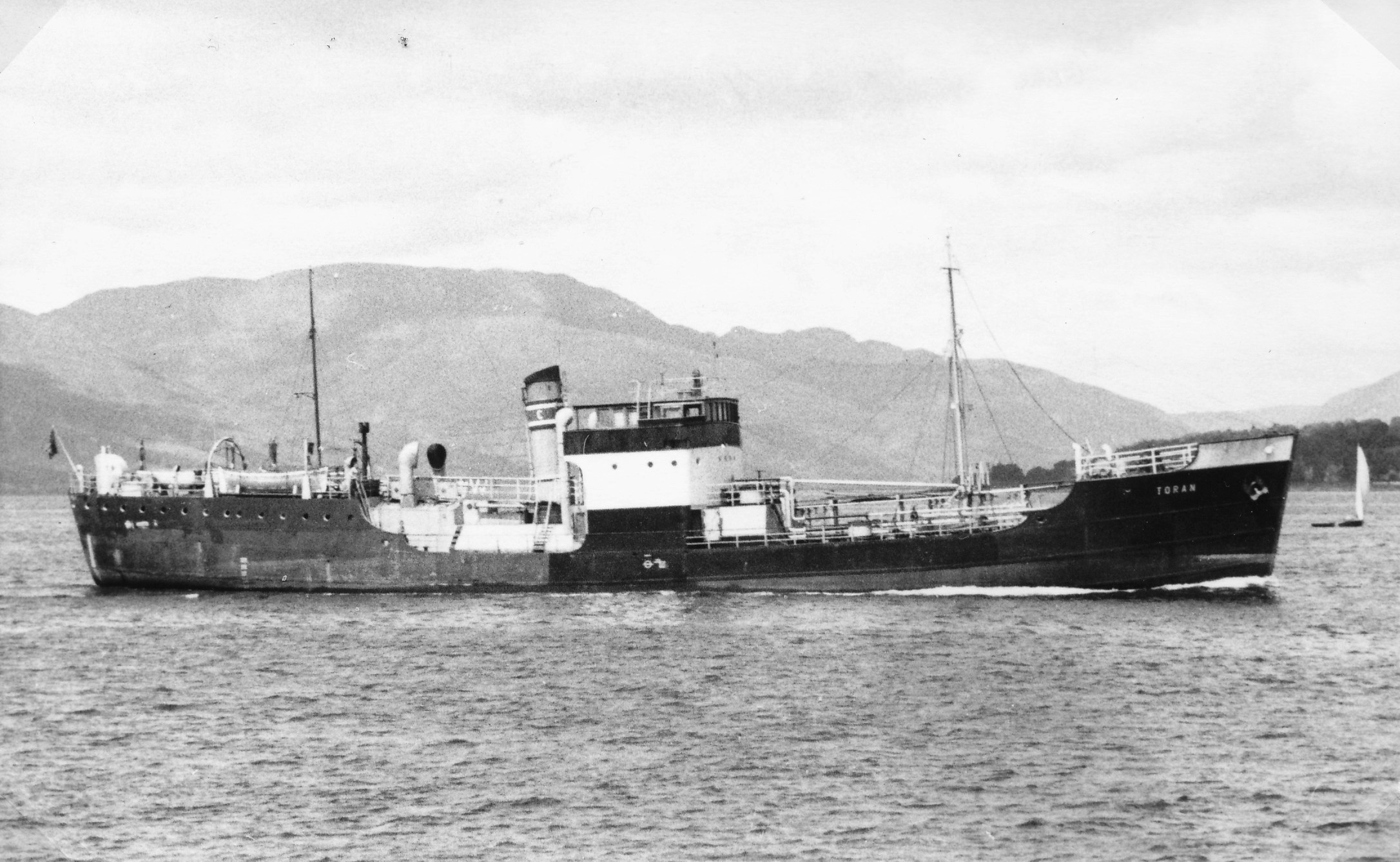 Esc 15 Toran (1944)